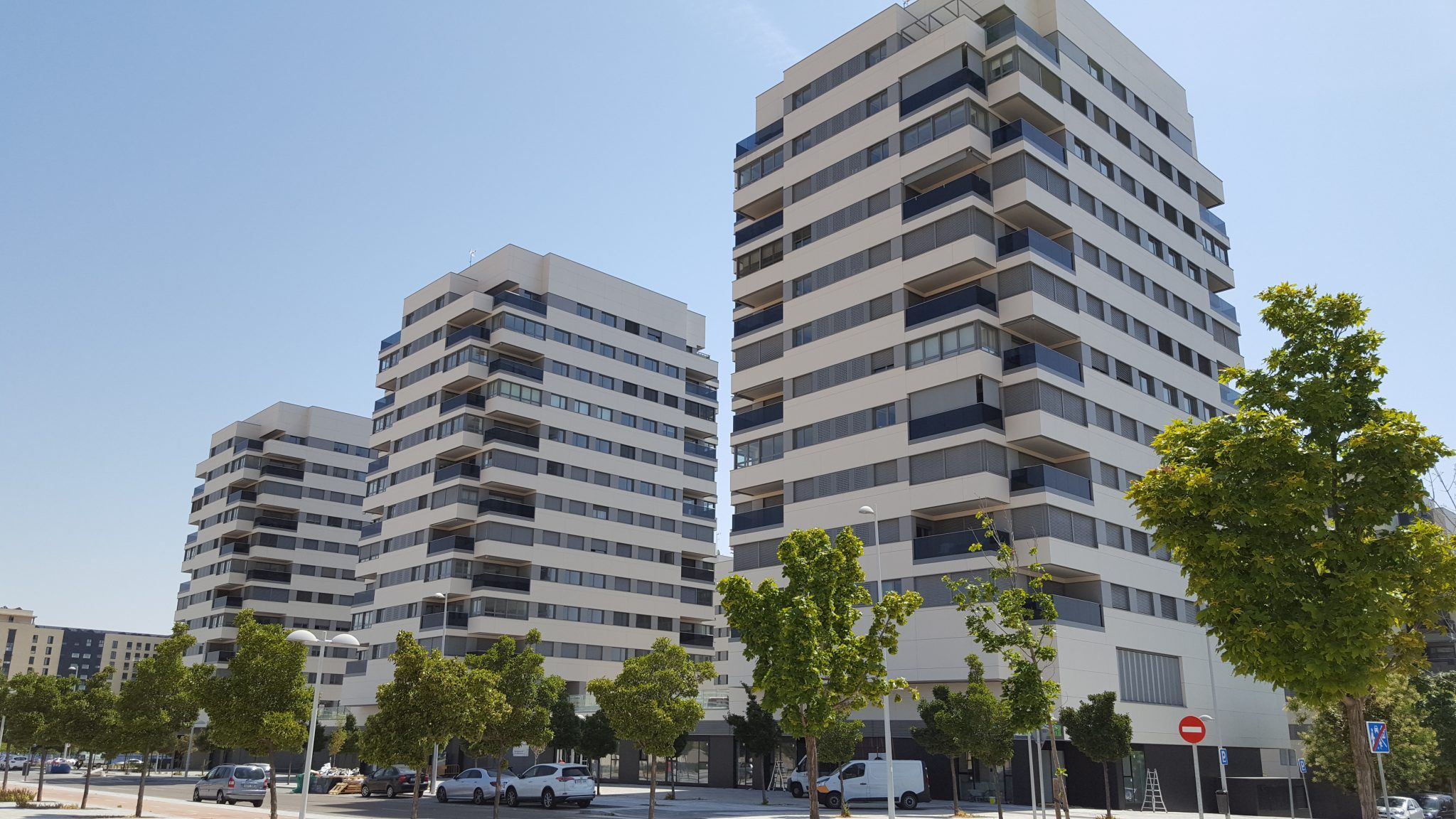 KNX Valdebebas